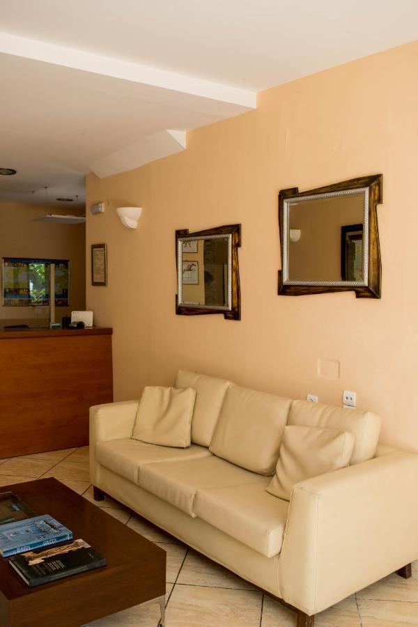 Mirtia Hotel Пефки Экстерьер фото